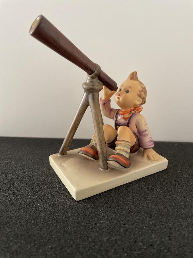 Hummel beeldje 132 - Star gazer