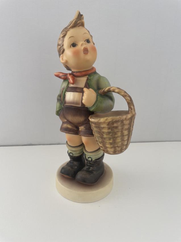 Hummel beeldje 51 I - Village boy