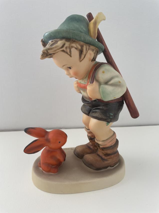 Hummel beeldje 6 - Sensitive hunter