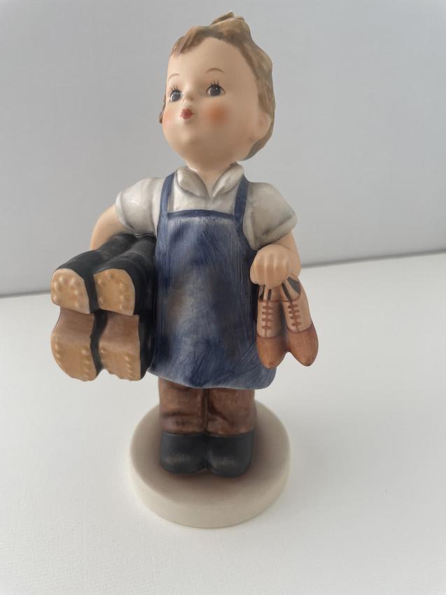 Hummel beeldje Schoonmaken