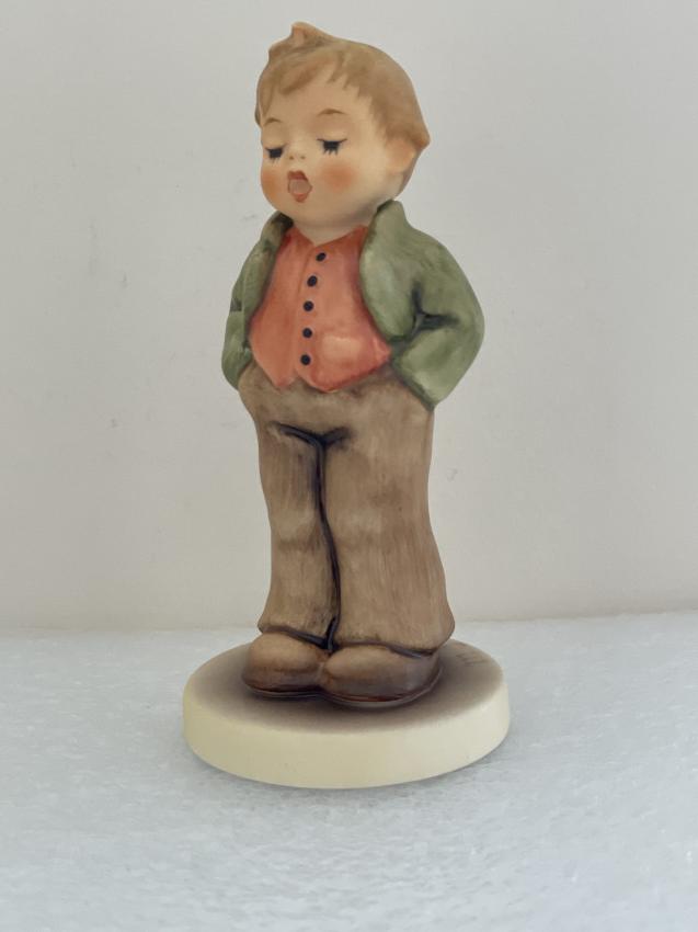 Hummel beeldje 848