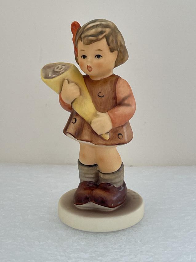Hummel beeldje 649