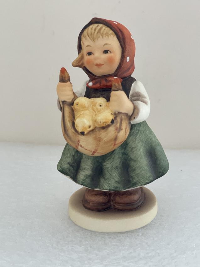 Hummel beeldje 365 4/0