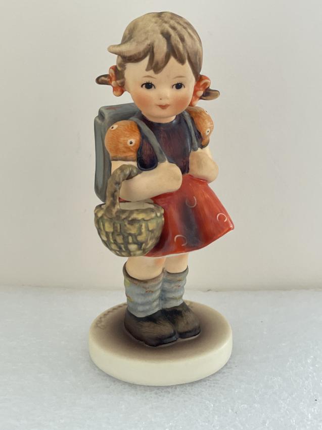 Hummel beeldje 81 0