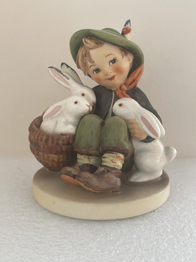 Hummel beeldje 58/1 - Playmates
