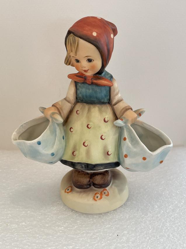 Hummel beeldje 175 - Mother's darling