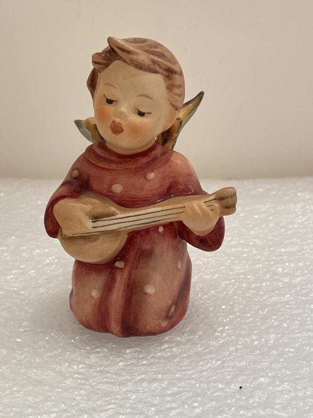 Hummel beeldje 214 D - Angel kneeling