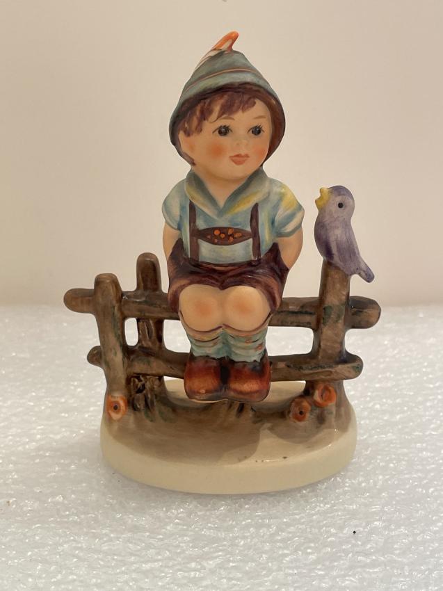 Hummel beeldje 111 2/0
