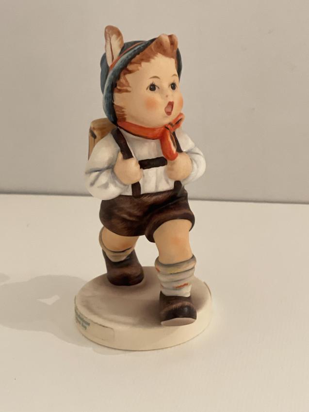 Hummel beeldje 82 2/0