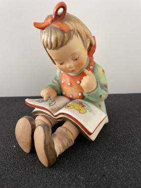 8 - Book worm