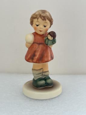2103 A - Puppet princess