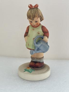 74 - Little gardener
