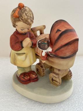 67 - Doll mother
