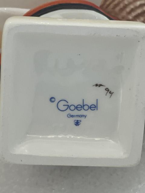 Hummel beeldje 13 2/0