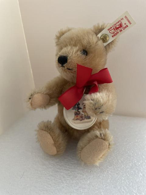 Hummel beeldje 2015