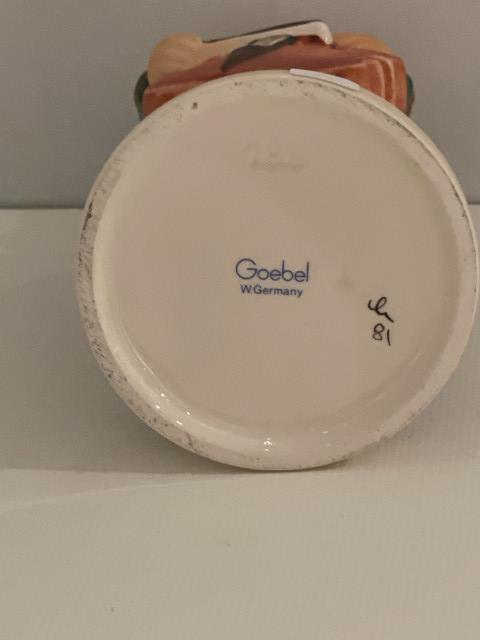 Hummel beeldje 186 - Sweet music