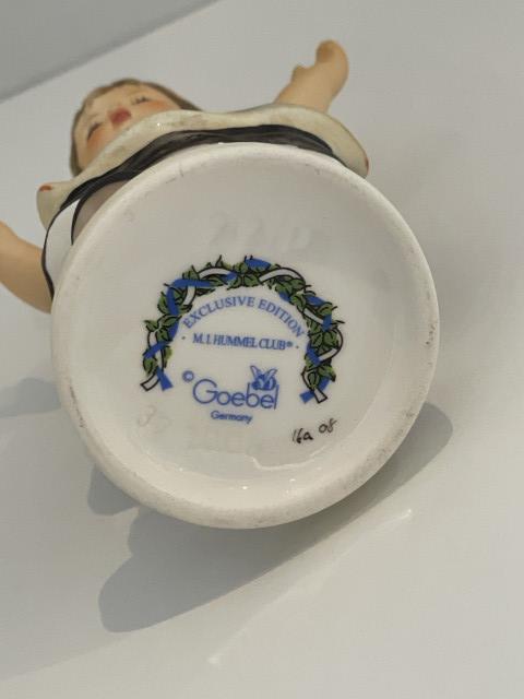 Hummel beeldje 912 D